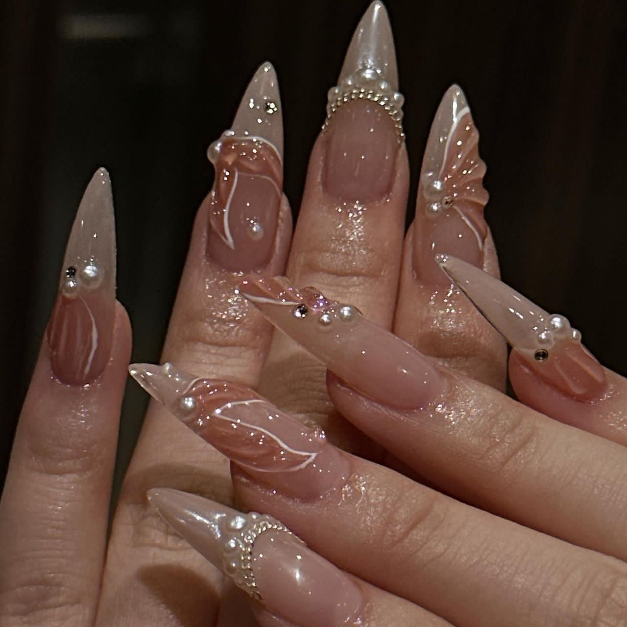 Nail Art Quirky - 24pcs Fashion Rhinestone Press on Nails