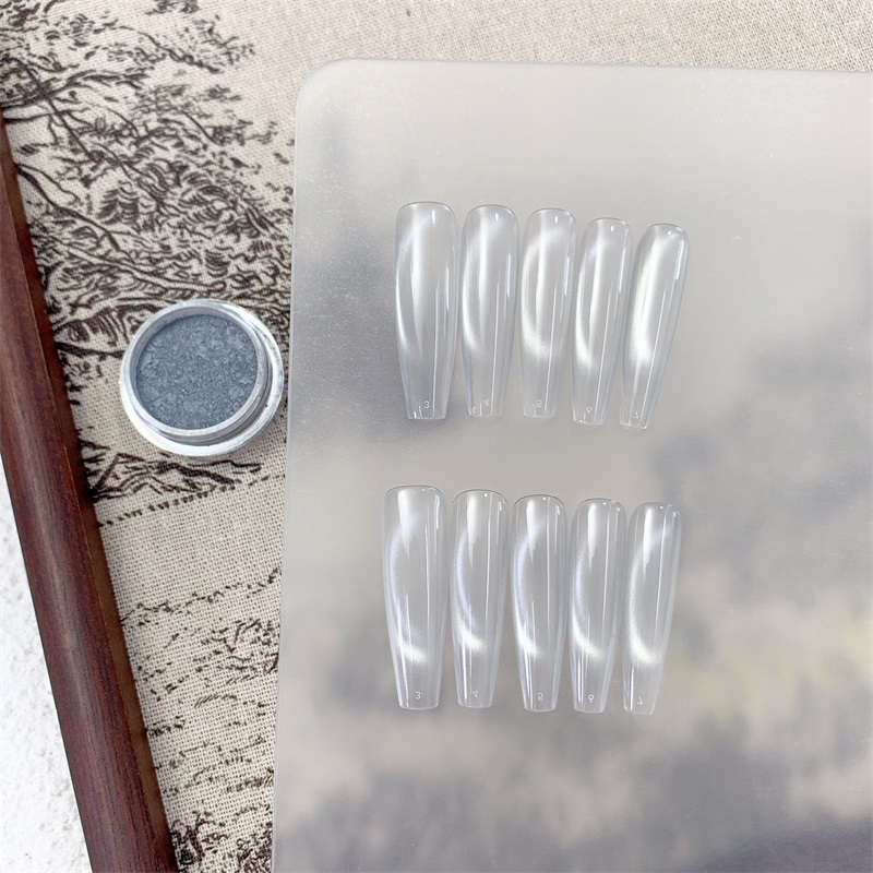 HNDO New Silver White 3D Cat E - Dip Powder Nail recension och pris