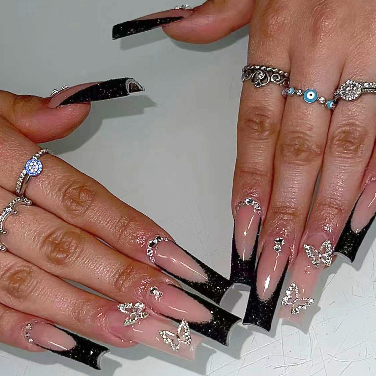 24pcs Black French Fake Nails  - Nail Art Quirky recension och pris