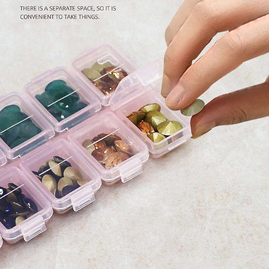 12 Compartments Plastic Rhines - Nail Art Quirky recension och pris
